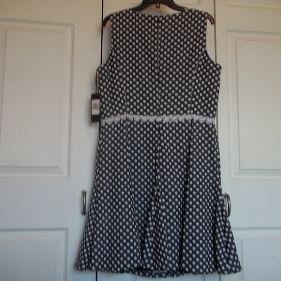 NWT Karl Lagerfeld Polka Dot Dress Size 14 - Picture 4 of 5